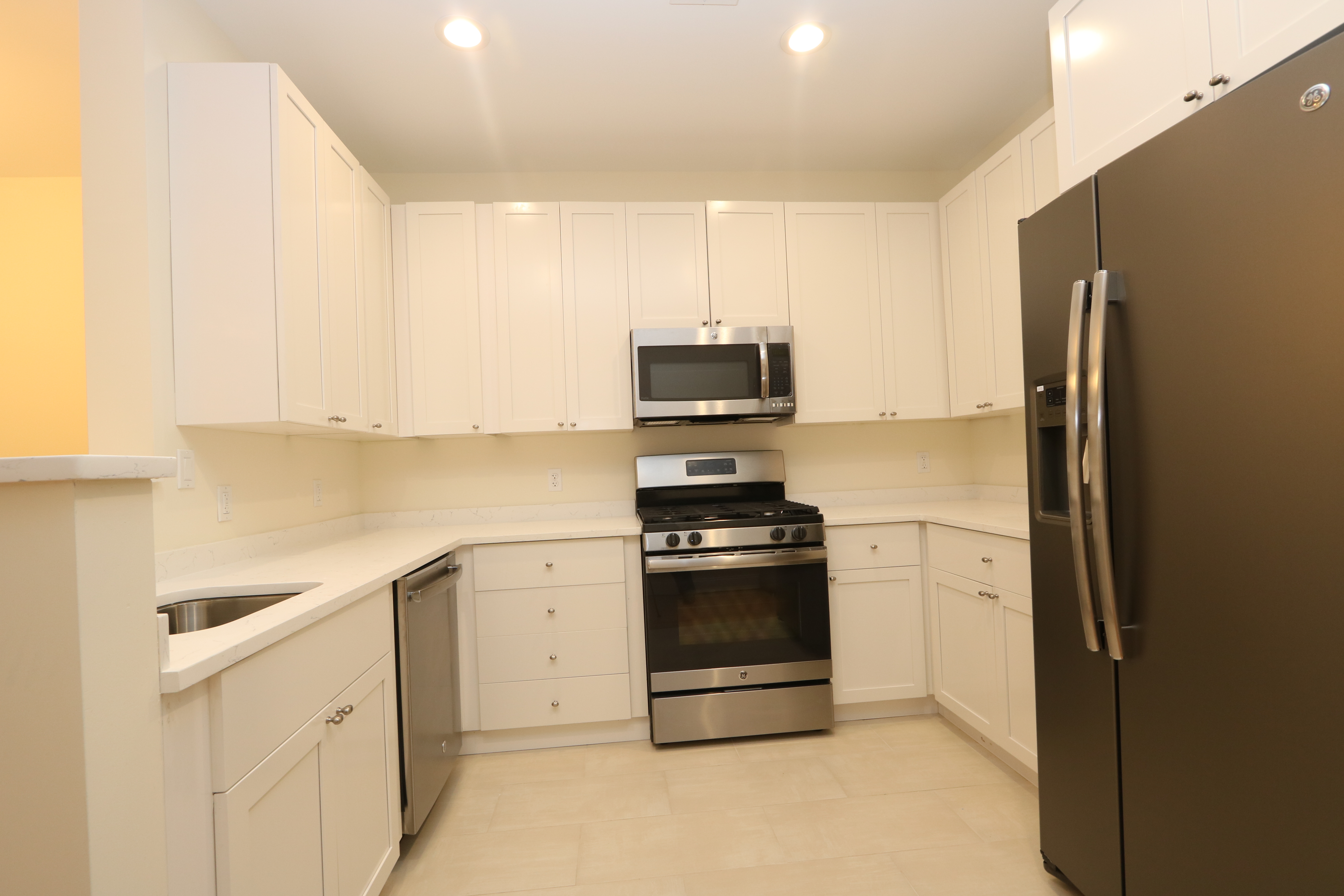 410 Endicott Woods Condiminiums