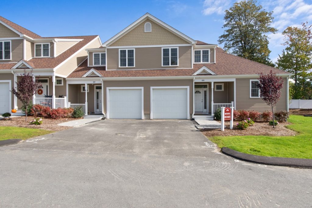 Optional Finishes Endicott Woods Condiminiums